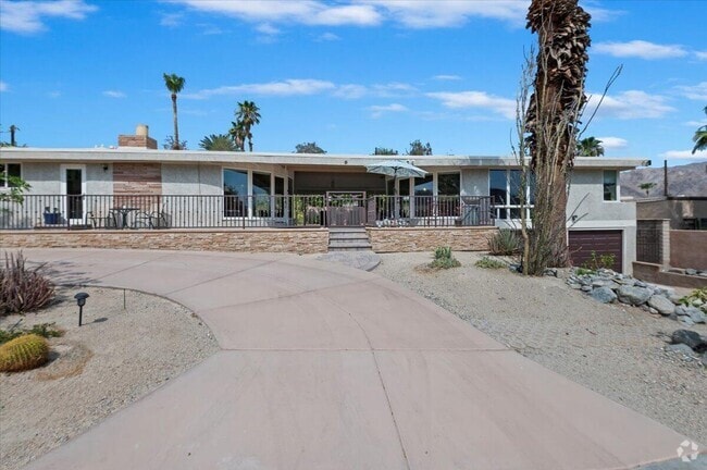 Building Photo - 54925 Avenida Ramirez Rental