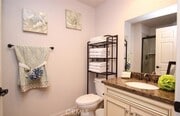 Photo - 1330 Clementine Way Unit A