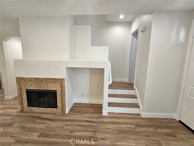 Photo - 48 Vermillion