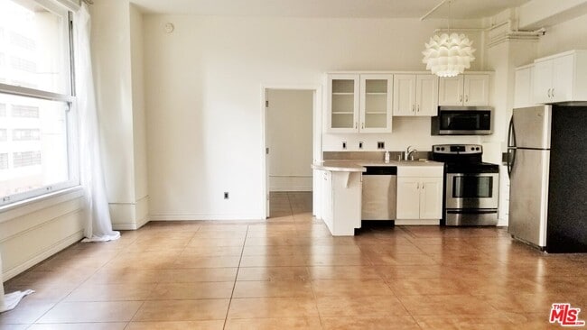 Photo - 215 W 7th St Condo Unit 307