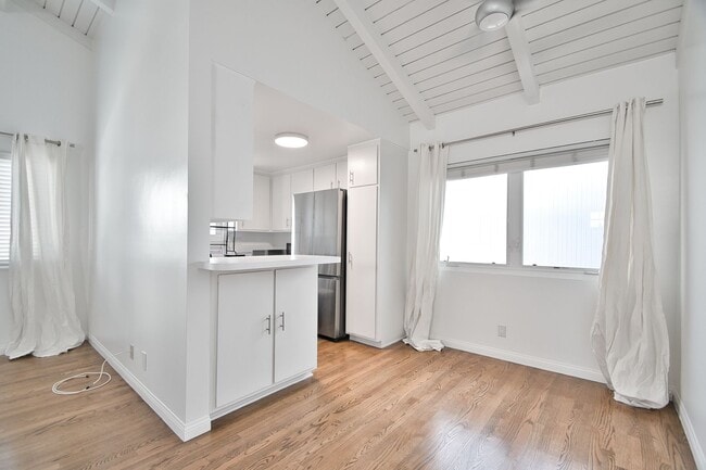 Photo - 127 15th Pl Unit apt
