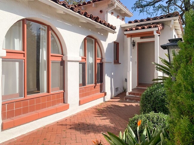 Photo - Gorgeous & Updated 3 bed Storybook Spanish House in Silverlake w/Views!