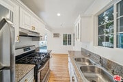 Photo - 710 Westmount Dr Unit D