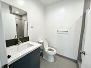 Photo - 604 W 41st Dr Townhome