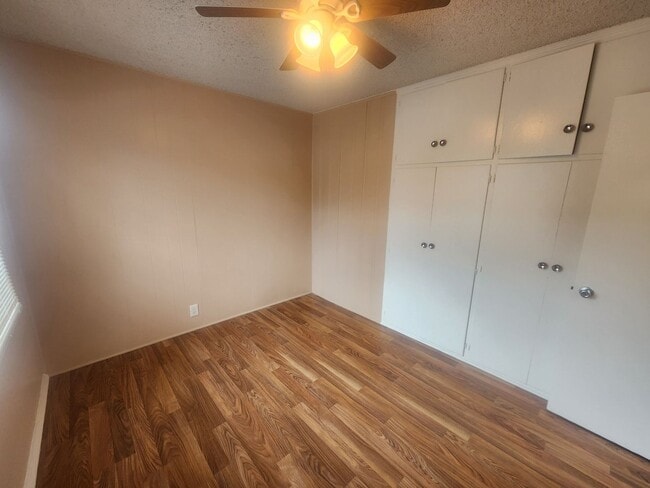 Photo - 182 Street Unit Front