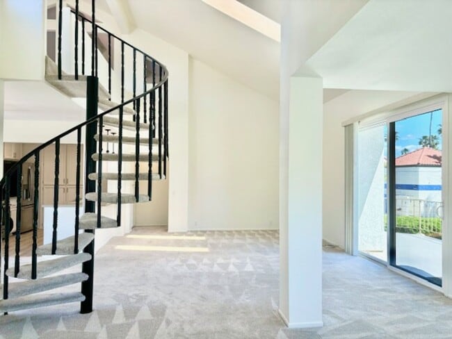 Photo - The Colony | Oxnard | 2 Bedroom + 2 Bathroom + Loft