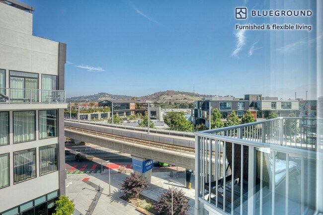 Photo - 8809 Washington Blvd Unit FL5-ID1097