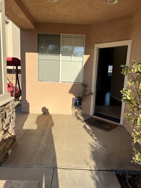 Photo - 15755 Roan Rd