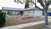 Photo - 310 E Moss St House
