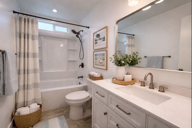 Photo - Newly Remodeled Interior 3BD! Enclosed Backyard! AC! Washer and Dryer!