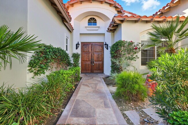 Photo - 49463 Vía Conquistador