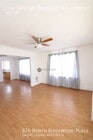 Photo - 824 N Ridgewood Pl