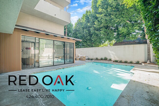 Photo - 4651 Cahuenga Blvd Unit 303