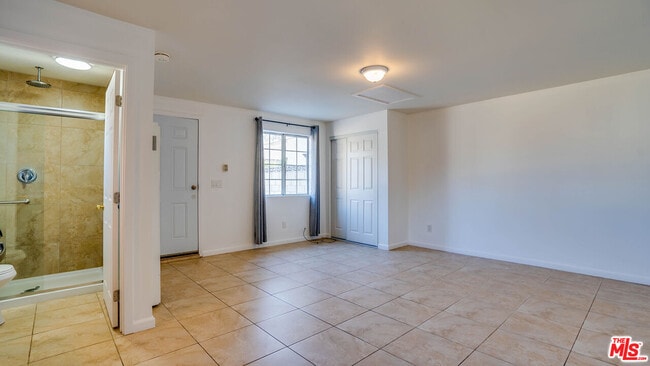 Photo - 1478 W 29th St Unit #2