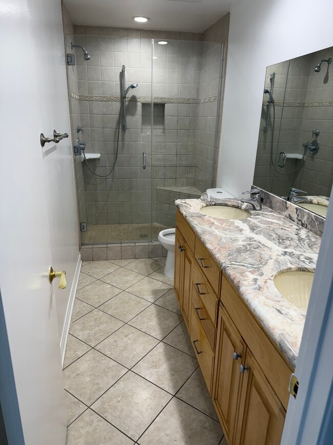 Photo - 4500 Whitsett Ave Unit 6