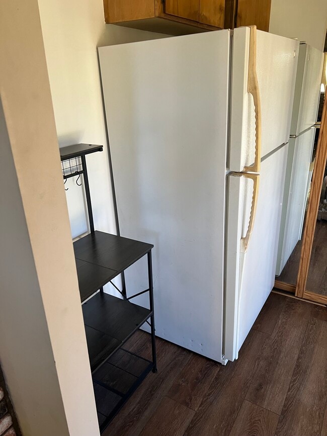 Photo - 2321 Molchan Rd Unit Studio