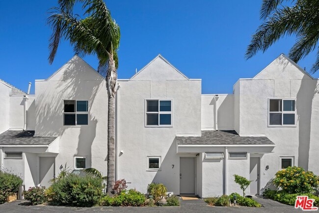 Photo - 28711 Pacific Coast Hwy Unit 7