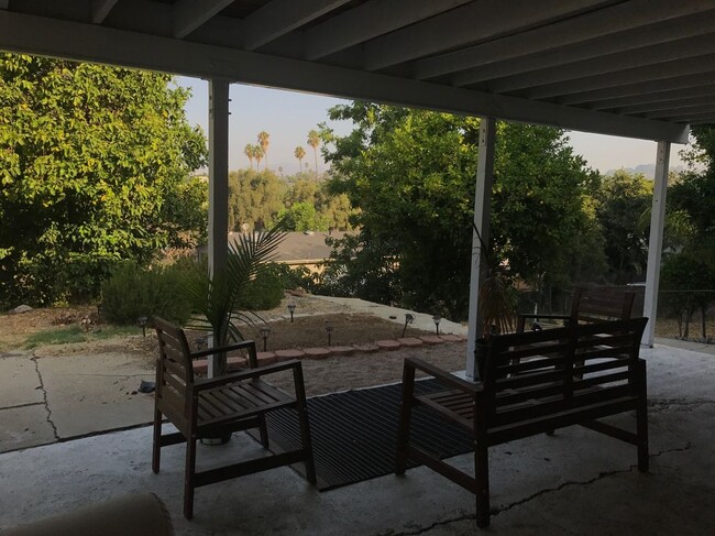 Building Photo - 701 Coronado Terrace Rental