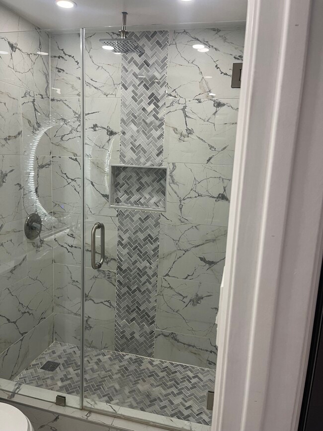 Photo - 5508 Via San Delarro St Unit 1