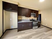 Photo - 13548 Glamis St