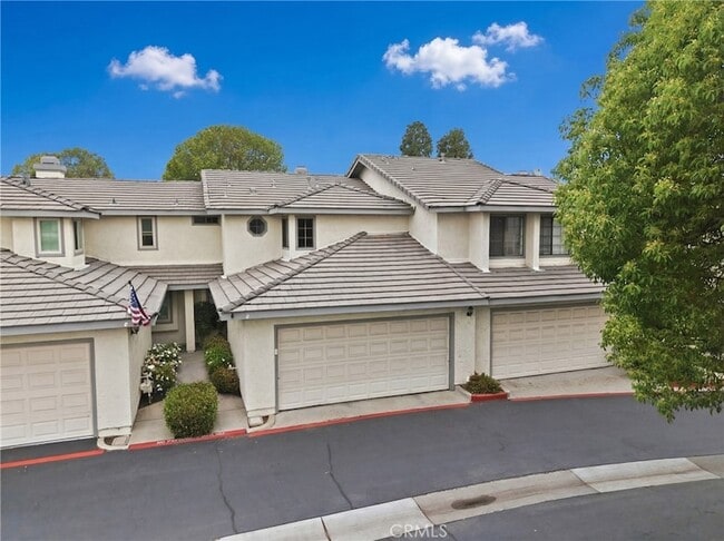 Building Photo - 1994 E Cienega Ave Unit B