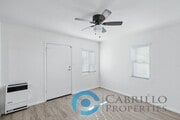 Photo - 4853 Mansfield St Condo