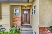 Photo - 19341 Bryant St House