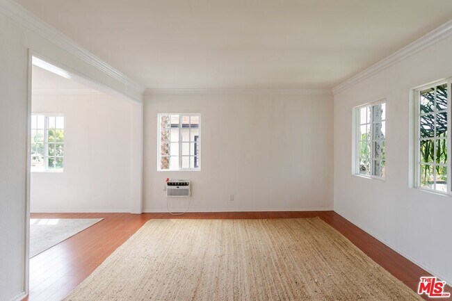 Photo - 1708 S Crescent Heights Blvd