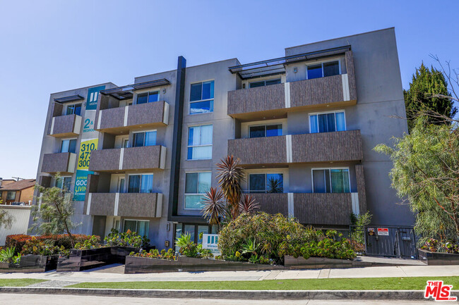 Photo - 1411 Barry Ave Condo Unit 206