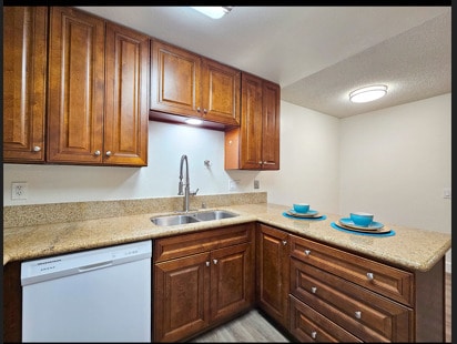 Photo - The Vine Apts.