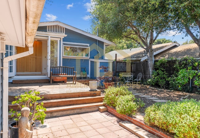 Photo - 918 N Milpas St