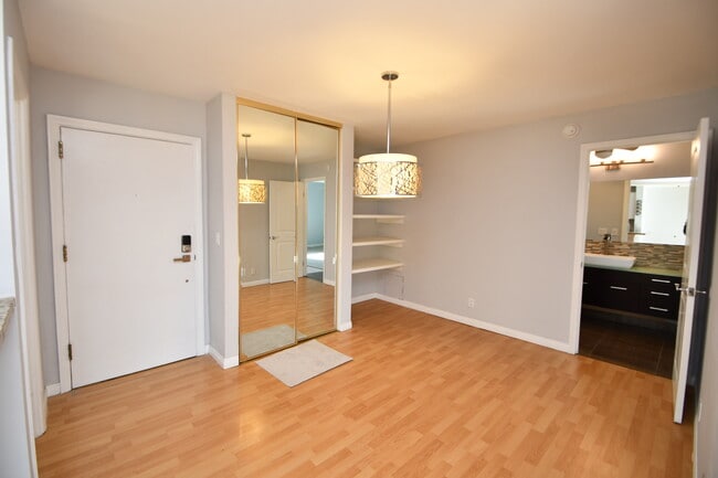 Photo - 8740 Tuscany Ave