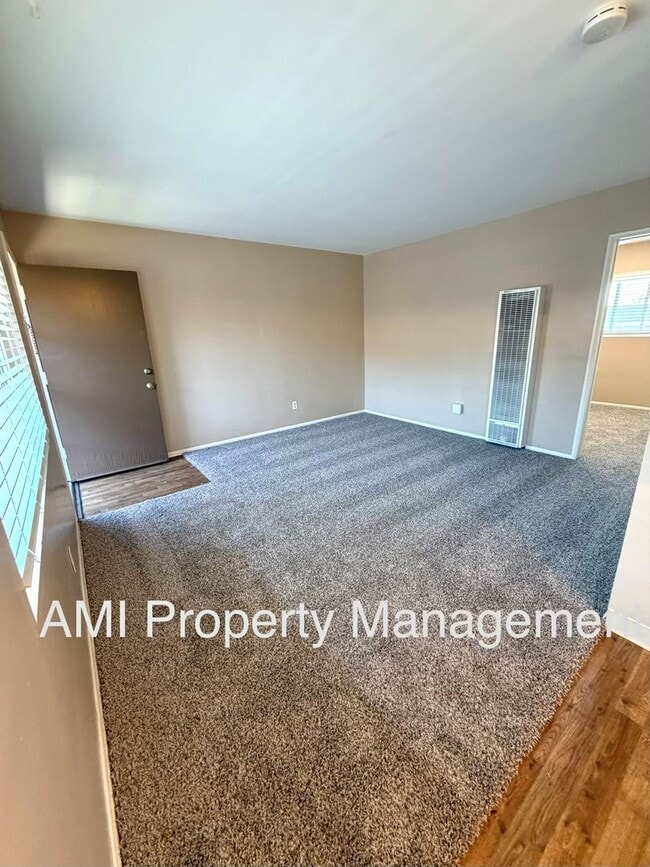 Photo - One Bedroom Close to Downtown! Unit 2587
