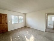 Photo - 4256 Noyes St
