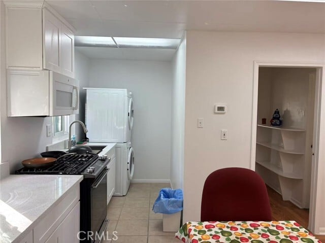 Photo - 720 Maertin Ln