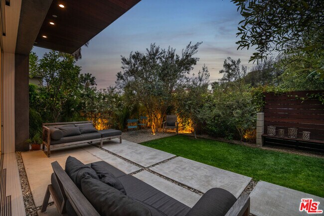 Photo - 716 Brooks Ave