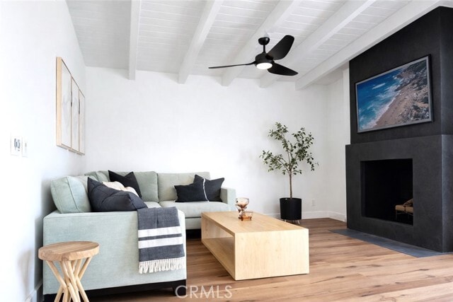 Building Photo - 611 Avenue C