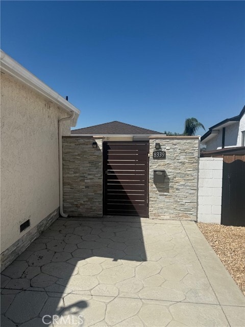 Building Photo - 8339 Valecrest Dr Rental