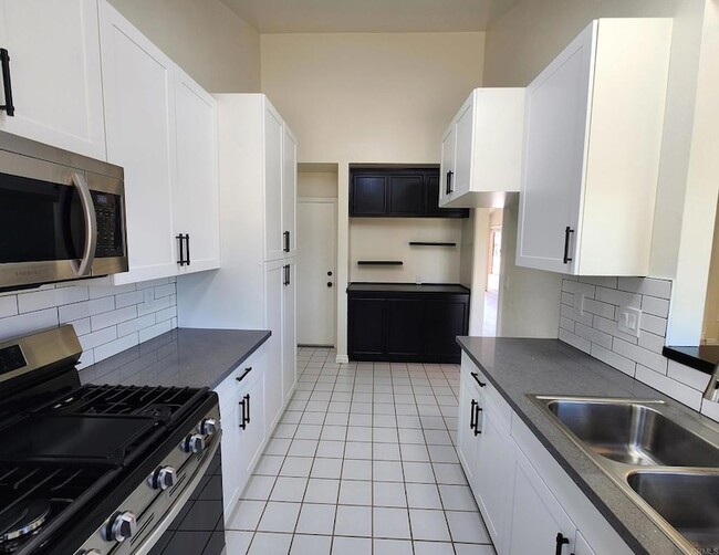 Photo - 80 N Lucas Ct