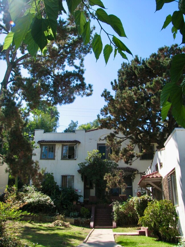 Photo - 2003 3/4 Argyle Ave Unit 3 34