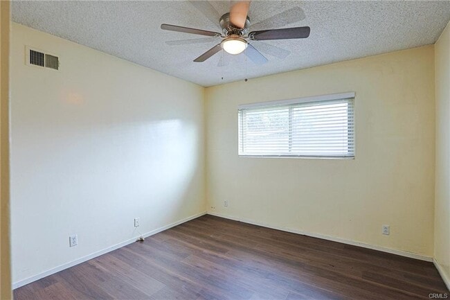 Building Photo - 695 N Milford Rd