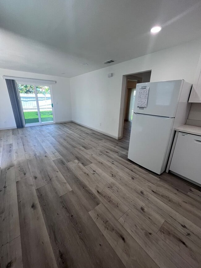 Photo - 202-204 Calla Avenue Unit 204