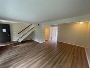 Photo - 765 Knollwood Ln