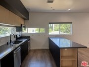 Photo - 5638 Woodman Ave
