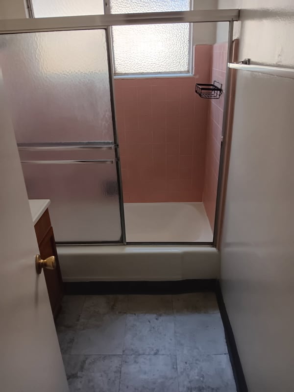 Photo - 911 S Marengo Ave Unit 4