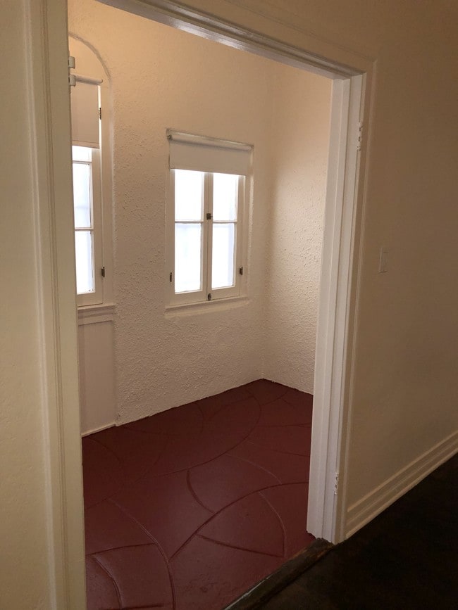 office/studio - 6360 Orange St Unit 2