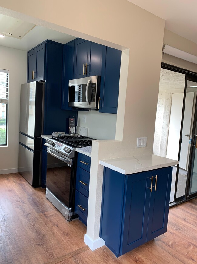 Building Photo - 8460 New Salem St Unit 38