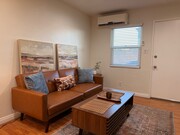 Photo - 2220 N Niagara St Unit B