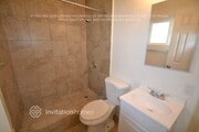 Photo - 1720 Ontario St House