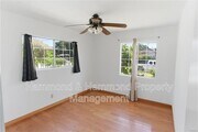 Photo - 20249 Parthenia St